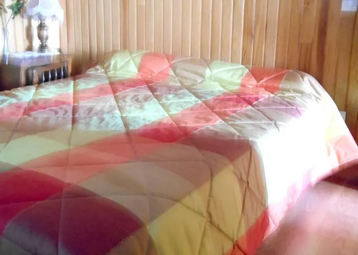 Vakantiehuis Charmante Maison Avec Piscine Privee A Orsanco - 70 M² *